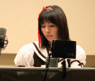 [Saaya preparing]